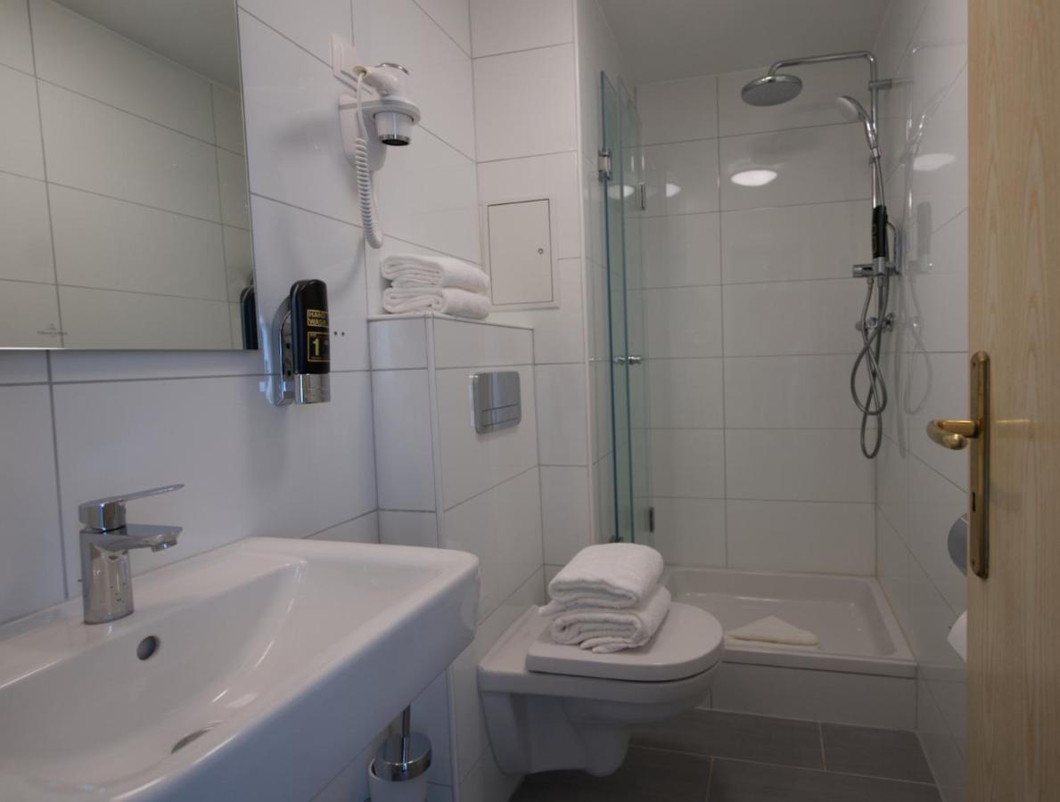 Hotel Merian Кёльн Экстерьер фото