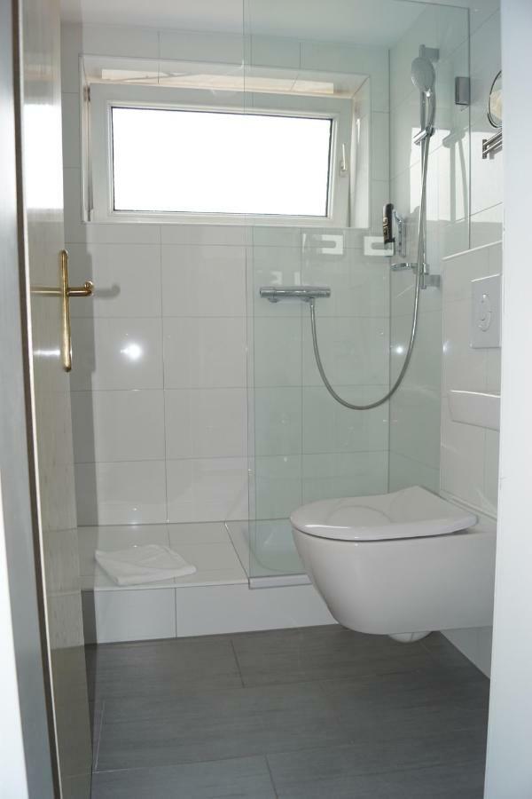 Hotel Merian Кёльн Экстерьер фото